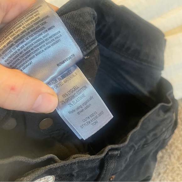 $168 Agolde Toni Black Jeans - Picture 7 of 9